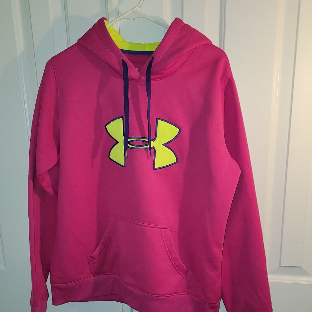 Women's Underarmour Hoodie Size L